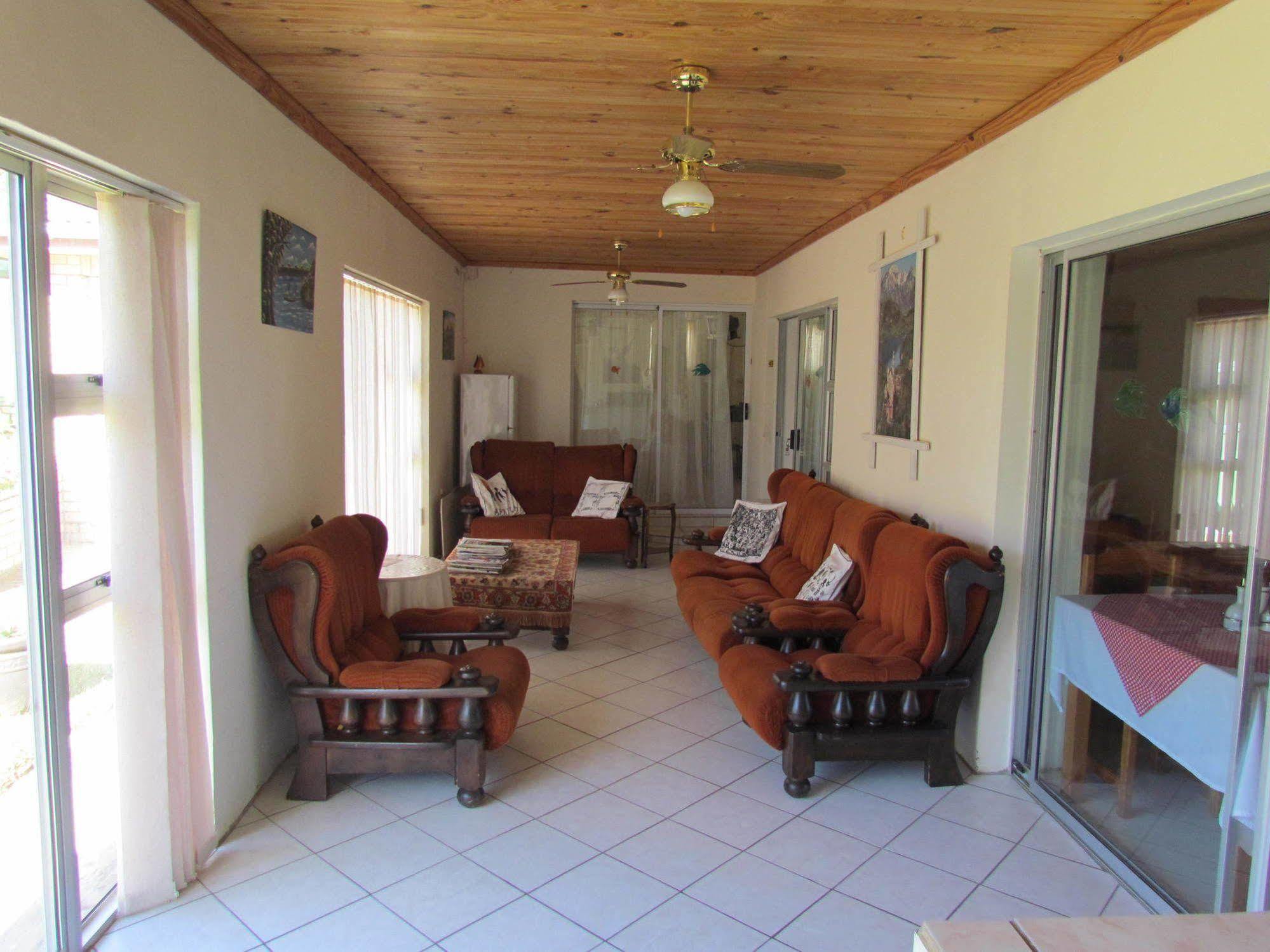 Van Stadensriviermond Blue Horizon Bay Guest House מראה חיצוני תמונה